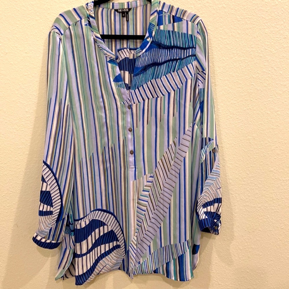 - NIC + ZOE NEW WITH TAG Sold at Neimans Retail $168 2X.